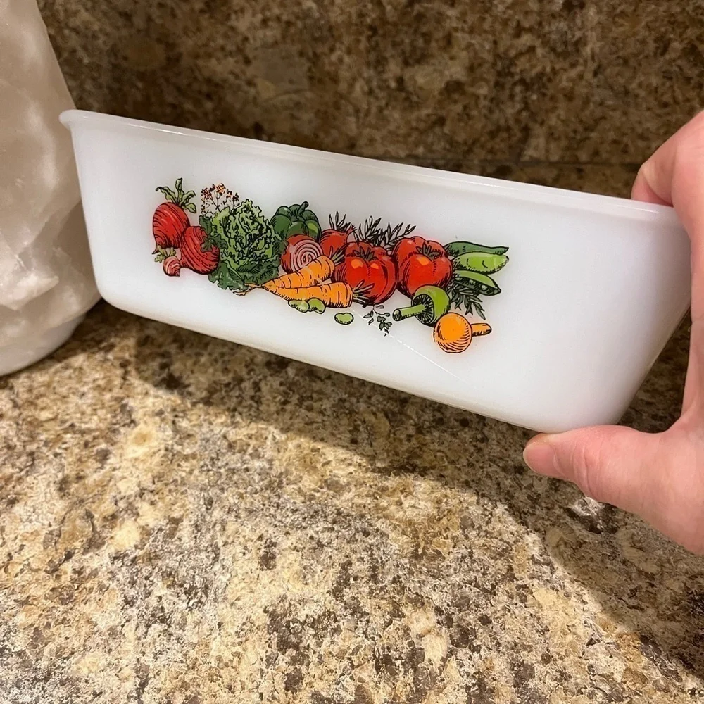 Vintage glasbake vegetable